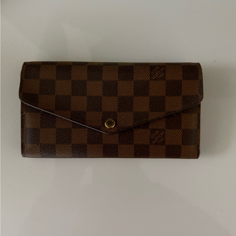 Louis Vuitton Sarah Wallet – Damier Ebene